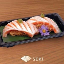 Salmon Toro Sushi (2 Pcs)
