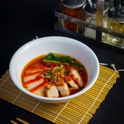 บะหมี่-หมูแดงหมูกรอบ