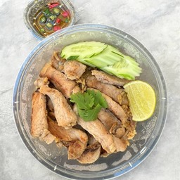 ข้าวผัดไข่+หมูทอดน้ำปลา