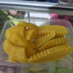 ผลไม้ปอกพร้อมทาน