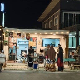 ไอดม ไอแดด คาเฟ่ ฮาลาล ชายหาดแหลมเจริญ