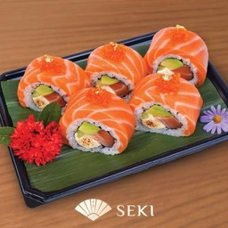 Salmon Cheese Tobiko Roll (5 Pcs)