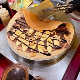 เครป โตเกียว ลูกชิ้นทอดอ้วนต้วน ร้าน Everything kanom