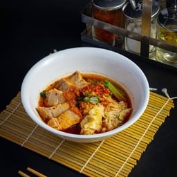 บะหมี่-เกี๊ยว-หมูกรอบ