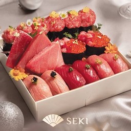 Taste of Bluefin Celebration Box