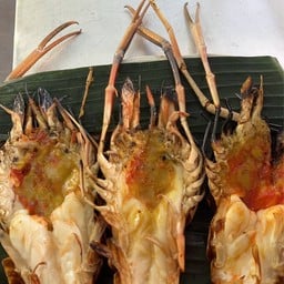 กุ้งแม่น้ำย่างน้ำจิ้มซีฟู้ด(ครึ่งกิโล)ปกติ990ลดเหลือ799