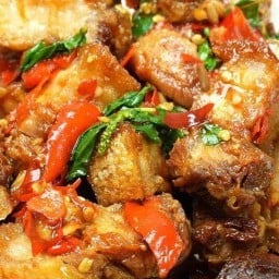 หอมกะเพรา 5 แยก วัชรพล