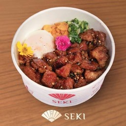 Buta Diamond Onsen Don