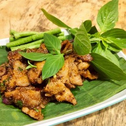 น้ำตกคอหมูทอด