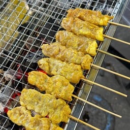 น้องพราว ยำปูม้า