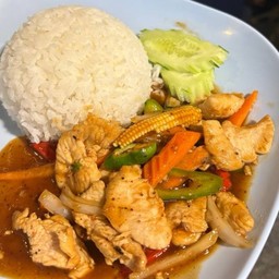 ข้าวผัดพริกไทยดำ