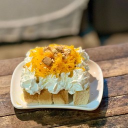 ปังครีมสดฝอยทอง