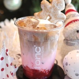 Merry strawberry Latte