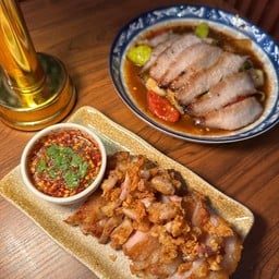 เจริญรส อาหารอีสานฟิวชั่น บางแสน