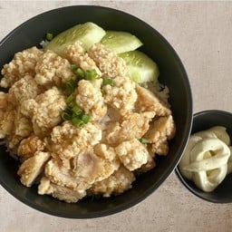 หมูทอดในตำนาน เพชรเกษม69