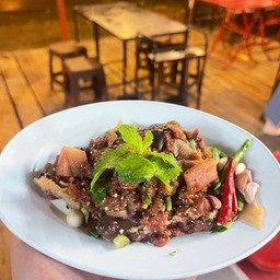 ก้อยเนื้อเปรี้ยว(ดิบ)