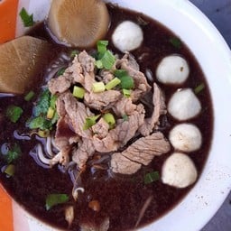 ก๋วยเตี๋ยวเนื้อ-หมูน้องศุภโชค