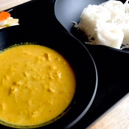 ขนมจีนน้ำยาปู