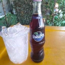 แฟนต้าน้ำองุ่น ใส่แก้ว