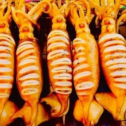 หมึกย่าง มิตรกมล (น้ำจิ้มซีฟู๊ดรสเด็ด)