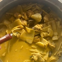 ครัว5พี่น้อง ข้าวแกงปักษ์ใต้เมืองคอน เพิ่มสิน24/1