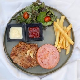 สเต๊ก Time to eat นาคนิวาส 20