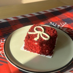 RED VELVET