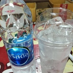 ก๋วยเตี๋ยวเรือ 39 บาท เส้นสนามกีฬาจังหวัด