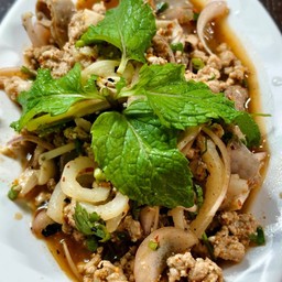 ลาบหมูอีสาน