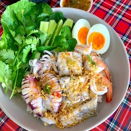 ข้าวคลุกพริกเกลือทะเลรวม