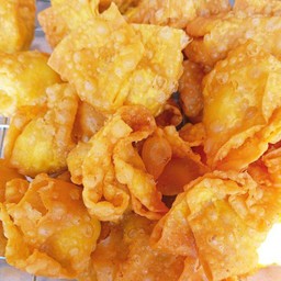 เกี๊ยวไข่นกกระทาทอดกรอบ