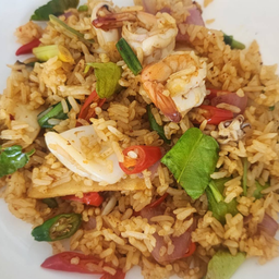 ข้าวผัดต้มยำ