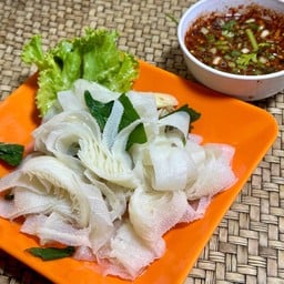 ลวกจิ้มผ้าขี้ริ้วขาว