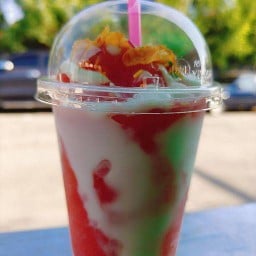 สตอเบอรี่โยเกิร์ตby เอก