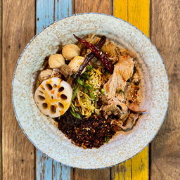 .ก๋วยเตี๋ยวน้ำตกหมาล่า แห้ง.