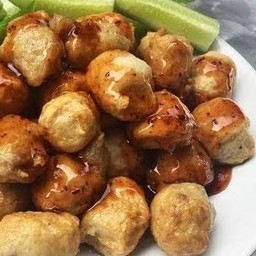 ลูกชิ้นไก่ทอด