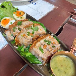 หมูกรอบ(จาน)