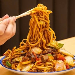 E2猪肉炒面บะหมี่ผัดหมู