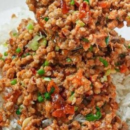 หมูสับผัดไข่เค็ม