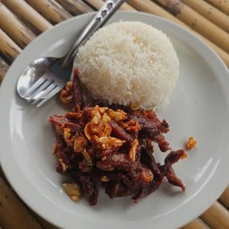 ข้าวเนื้อทอดกระเทียม