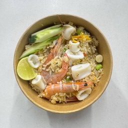 ข้าวผัดทะเล กุ้งหมึก