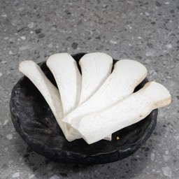 MENU_3539918Qw_1765307152