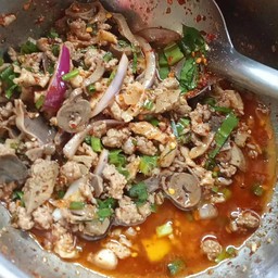 ร้านลาบเป็ดยโส ซอยโรงงิ้ว