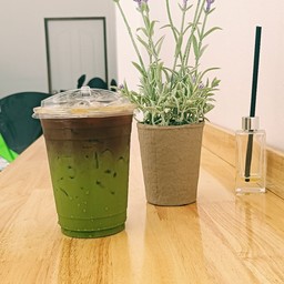 ชาเขียวกาแฟ