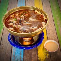 .เกาเหลาน้ำตกหมาล่าหม้อไฟ เนื้อ.