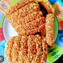 ร้านมาแดกตามสั่ง(จ้าพ่อหมูกรอบ)