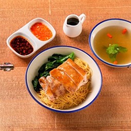 บะหมี่ไก่ซีอิ๊วไก๊ฟ่าน  (น้ำ/แห้ง) ปกติ