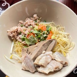 ก๋วยเตี๋ยวบ้านแม่ - ทิพวัล 57