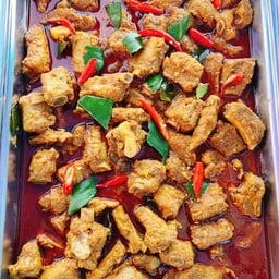 แกงคั่วซี่โครงหมู