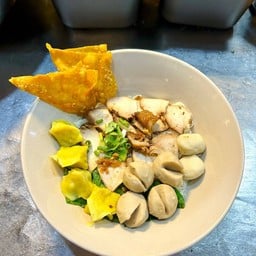 โรสบะหมี่เกี๊ยวไก่ย่าง ฮาลาล สาขาปัตตานี